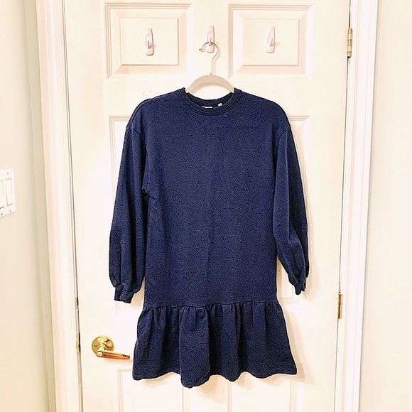 KOTN Dresses & Skirts - KOTN sweatshirt dress, size XS